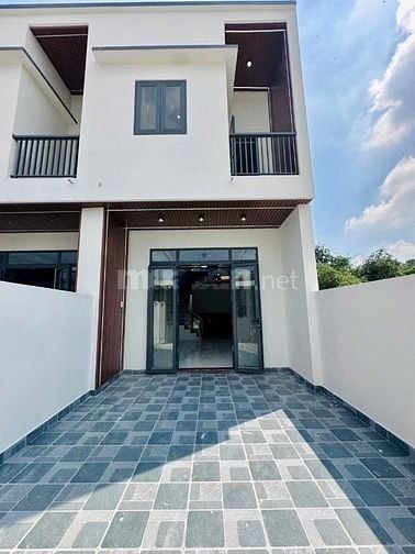 💥BÁN NHÀ LẦU GẦN VÒNG XOAY CỔNG 11 - ĐÃ HOÀN CÔNG