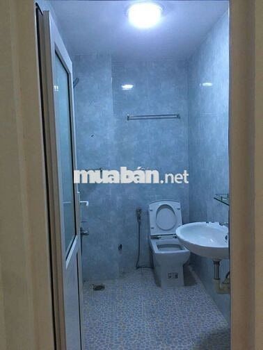 Cho thuê nhà 1 Trệt 2 Lầu 105M trong Trung tâm hành chính Dĩ An