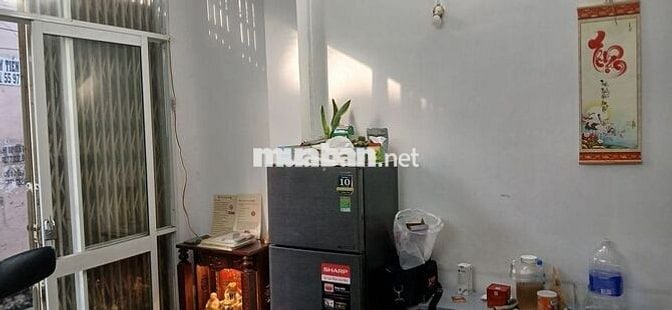 Cho thuê nhà 2pn, Nguyễn Đình Chiểu.P4.Q3 giá 6.5tr