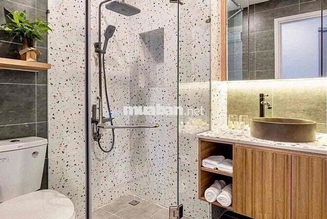 Cho Thuê Căn Hộ Ban Công Full Nội Thất Ngay Cách Mạng Tháng Tám Quận 3