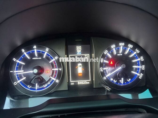 Toyota Innova 2018 2.0G - 84625 km