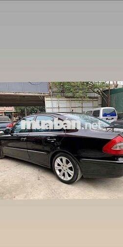 Mercedes Benz E Class 2004 E200 - 400000 km