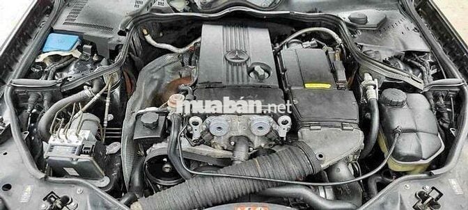 Mercedes Benz E Class 2004 E200 - 400000 km