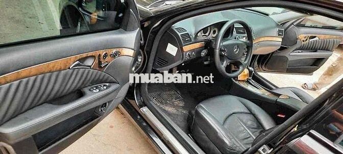 Mercedes Benz E Class 2004 E200 - 400000 km
