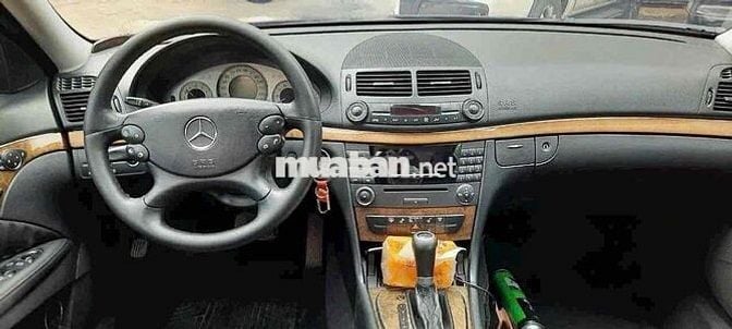 Mercedes Benz E Class 2004 E200 - 400000 km