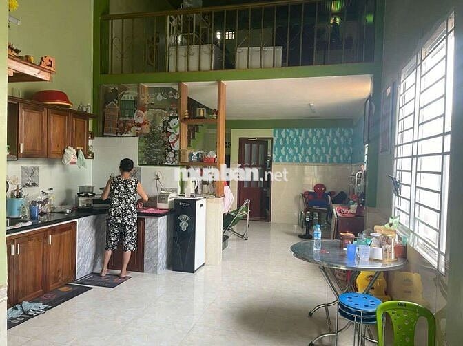 BÁN ĐẤT TẶNG NHÀ 1 TRỆT 1 LỬNG – ĐÔNG HÒA, DĨ AN – BÌNH DƯƠNG
