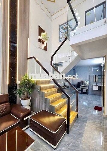 Bán nhà sổ riêng, 1 trệt 1 lầu, DT: 60m² - Tân Đông Hiệp - 3,8tỷ TL