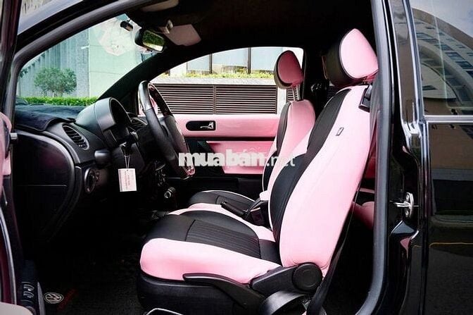 Volkswagen New Beetle 2009 1.6 AT - 60,000 Miles.