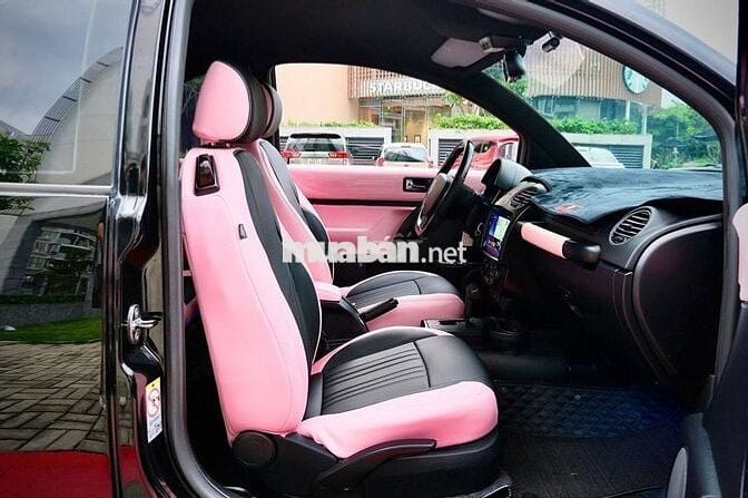 Volkswagen New Beetle 2009 1.6 AT - 60,000 Miles.