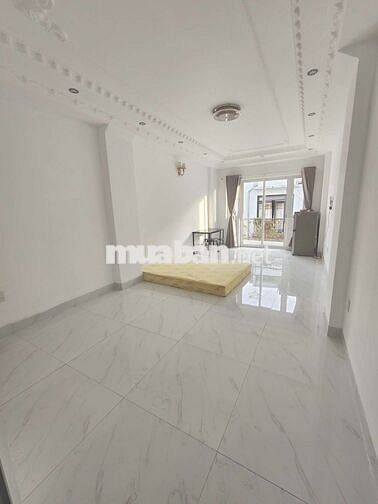 Cho thuê chdv trục trung tâm hành chính Nguyễn Văn Trỗi sát Q1