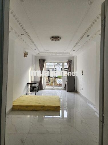 Cho thuê chdv trục trung tâm hành chính Nguyễn Văn Trỗi sát Q1