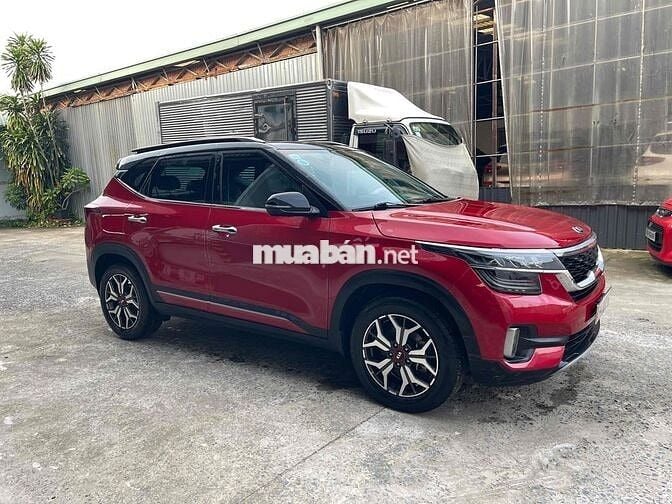 Kia Seltos 2021 Premium 1.4 AT - 50000 km
