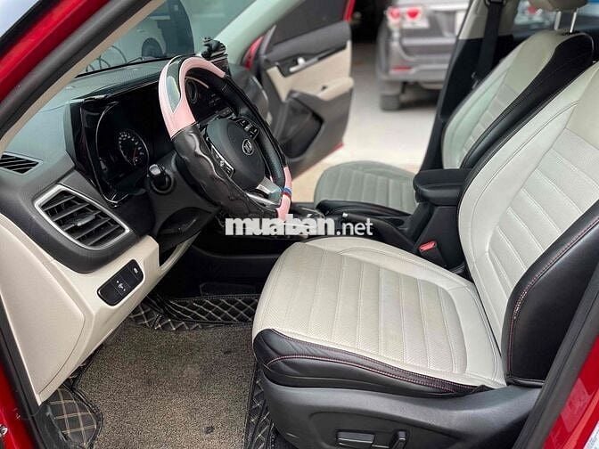 Kia Seltos 2021 Premium 1.4 AT - 50000 km