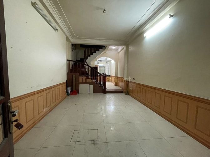 Nhà riêng ngõ phố kim ngưu lạc trung dt55m2x5t giá 20tr 