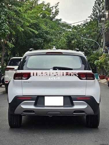 Kia Sonet model 2024 1.5 số tự động trắng đẹp