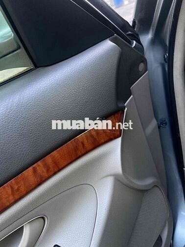 Toyota Camry 2011 2.4G - 150000 km