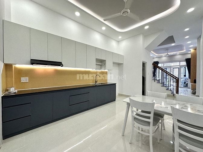 SAU LƯNG MẶT TIỀN TRẦN THỊ NGHỈ THÔNG NGUYỄN VĂN NGHI