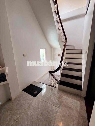 Thanh Xuân Bùi Xương Trạch - 30m - 3 tầng - Mặt tiền 3.5m - 6,9tỷ Thanh Xuân Bùi Xương Trạch - 30m - 3 tầng - Mặt tiền 3.5m - 6,9tỷ