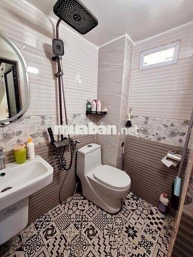 Thanh Xuân Bùi Xương Trạch - 30m - 3 tầng - Mặt tiền 3.5m - 6,9tỷ Thanh Xuân Bùi Xương Trạch - 30m - 3 tầng - Mặt tiền 3.5m - 6,9tỷ