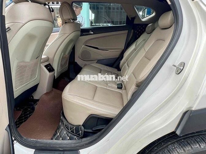 Hyundai Tucson 2018 1.6 AT Turbo - 65000 km