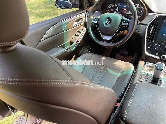 VinFast Lux SA2.0 Plus 2.0 sx 12/2020 siêu đẹp