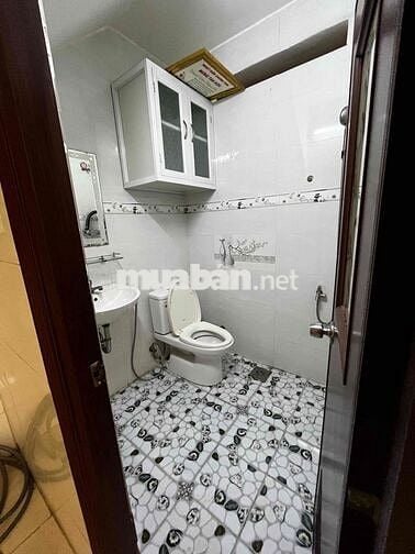 Cho thuê mặt bằng kinh doanh Tân Phú giá rẻ diện tích lớn