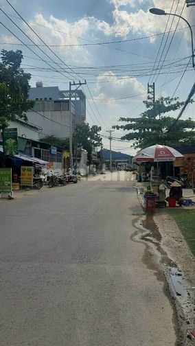 HẠ GIÁ 150TR CHỦ BÁN NHÀ C4 BÌNH CHÁNH 255TR(0896555060)