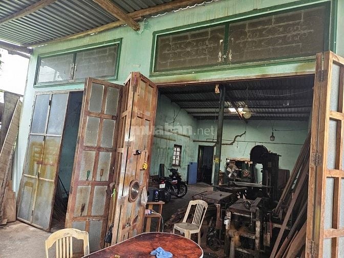 Bán đất lô đất thổ cư 877,9m2 mặt tiền Nguyễn Trần Văn Ngà, TP.Tân An