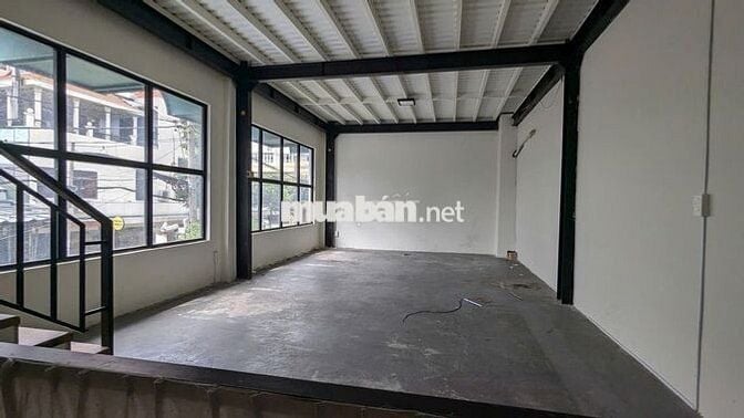 Mặt Tiền Đường Nguyễn Hồng Đào Ngay Chung Cư Và Ngã Ba Âu Cơ.