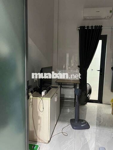Nhà 1 trệt 3 6pn ,4wc lầu đường vườn lài an phú đông