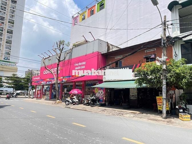Mặt Tiền Đường Nguyễn Hồng Đào Ngay Chung Cư Và Ngã Ba Âu Cơ.