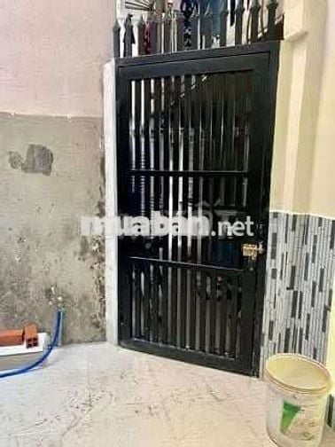 Cho thuê nhà ngay cầu bông p1 Bình Thạnh