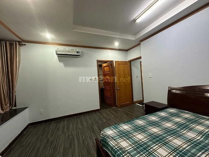 C/c  Phan Xích Long, P2,Phú Nhuận: 89m2-3p ngủ,NT, 14tr/th