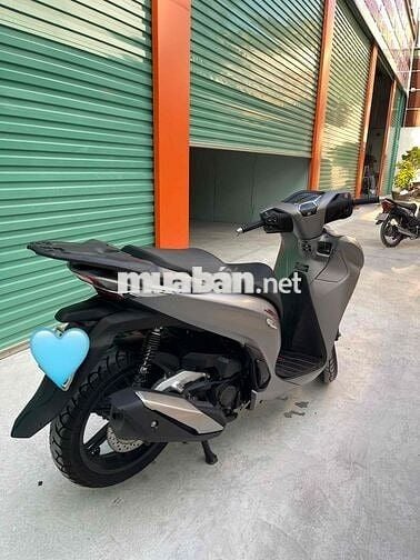 cần thanh lý xe sh350 i máy thái , bao công chứng