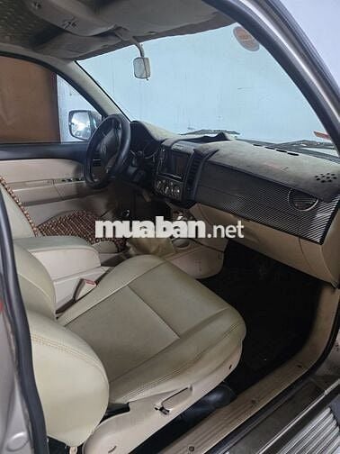 Ford Everest 2007 2.5L 4x2 MT - 250 km