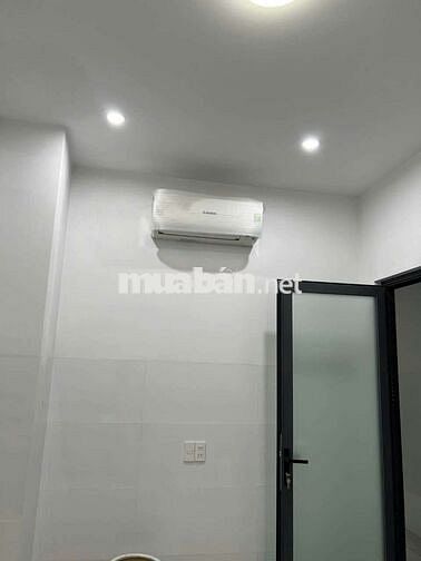 Nhà 1 trệt 3 6pn ,4wc lầu đường vườn lài an phú đông