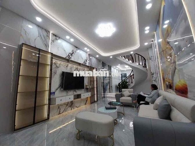 🔥 BÁN NHÀ 3 TẦNG MỚI XÂY -FULL NỘI THẤT CAO CẤP -HẺM XE HƠI TRÁNH NHAU