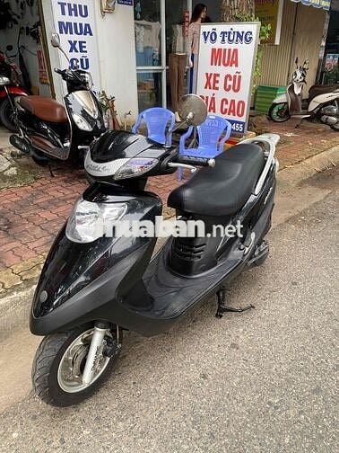 thanh lý Atila gác chân bấm zin êm xe sạch sẽ.