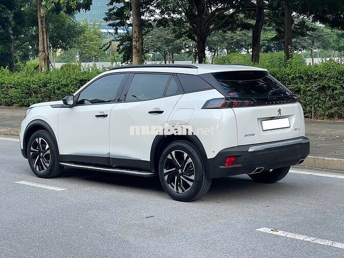 Peugeot 2008 2022 GT Line 1.2 AT - 50000 km