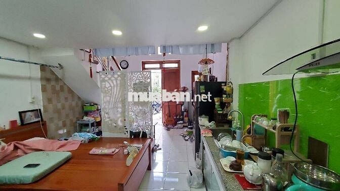 Nhà hẻm 4m, Nguyễn Thiện Thuật, BìnhThạnh, tầng, 4.2x15.5m, nhỉnh 10T.
