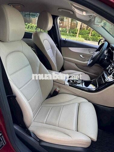 Mercedes Benz  C180 sx 2020  chạy 70000 km quá đep