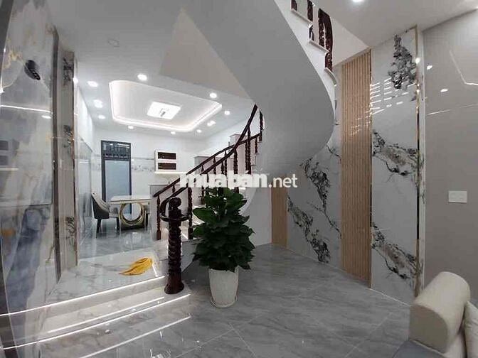 🔥 BÁN NHÀ 3 TẦNG MỚI XÂY -FULL NỘI THẤT CAO CẤP -HẺM XE HƠI TRÁNH NHAU