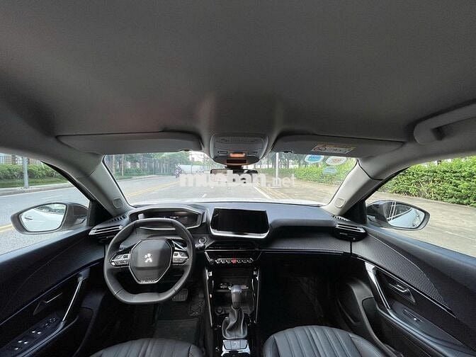 Peugeot 2008 2022 GT Line 1.2 AT - 50000 km