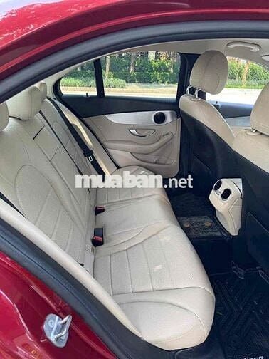 Mercedes Benz  C180 sx 2020  chạy 70000 km quá đep