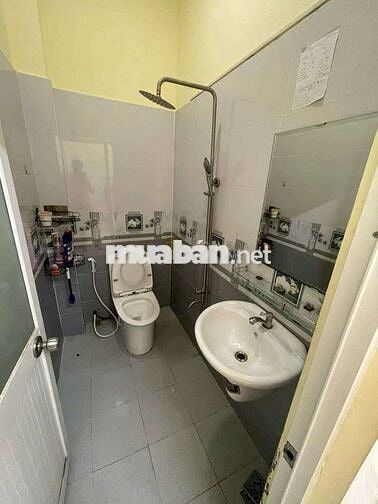 Nhà cho thuê Hương Lộ 2 gần BV Bình Tân (1PN 1WC) có sẵn 1 máy lạnh