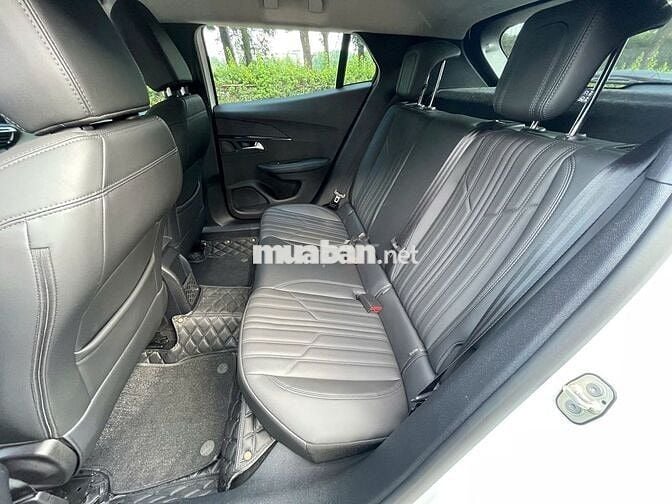 Peugeot 2008 2022 GT Line 1.2 AT - 50000 km