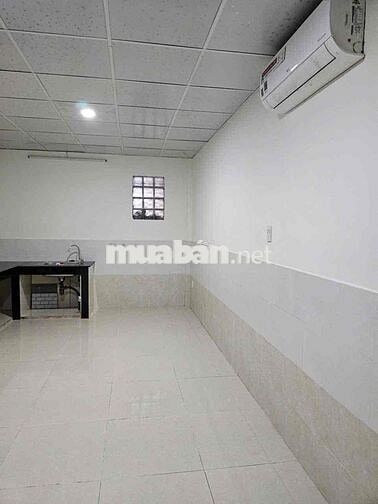 cho thuê nhà nguyên căn. Đường Phó Đức Chính Q1