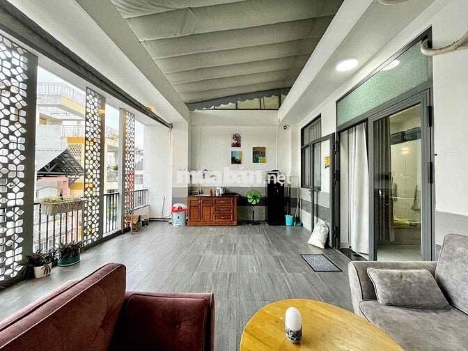 🌻🌻🌻PENTHOUSE SÂN LỚN NGAY CẦU LÊ VĂN SỸ, HOÀNG SA