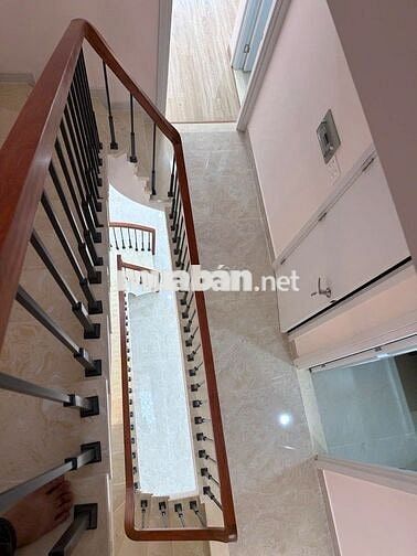 Bán nhà 1 trệt 3 lầu mới xây. 5/121/24 Nơ Trang Long, P7.Q.BT