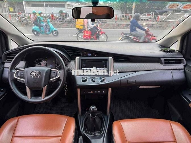 Toyota Innova 2018 2.0E - 90000 km không lỗi